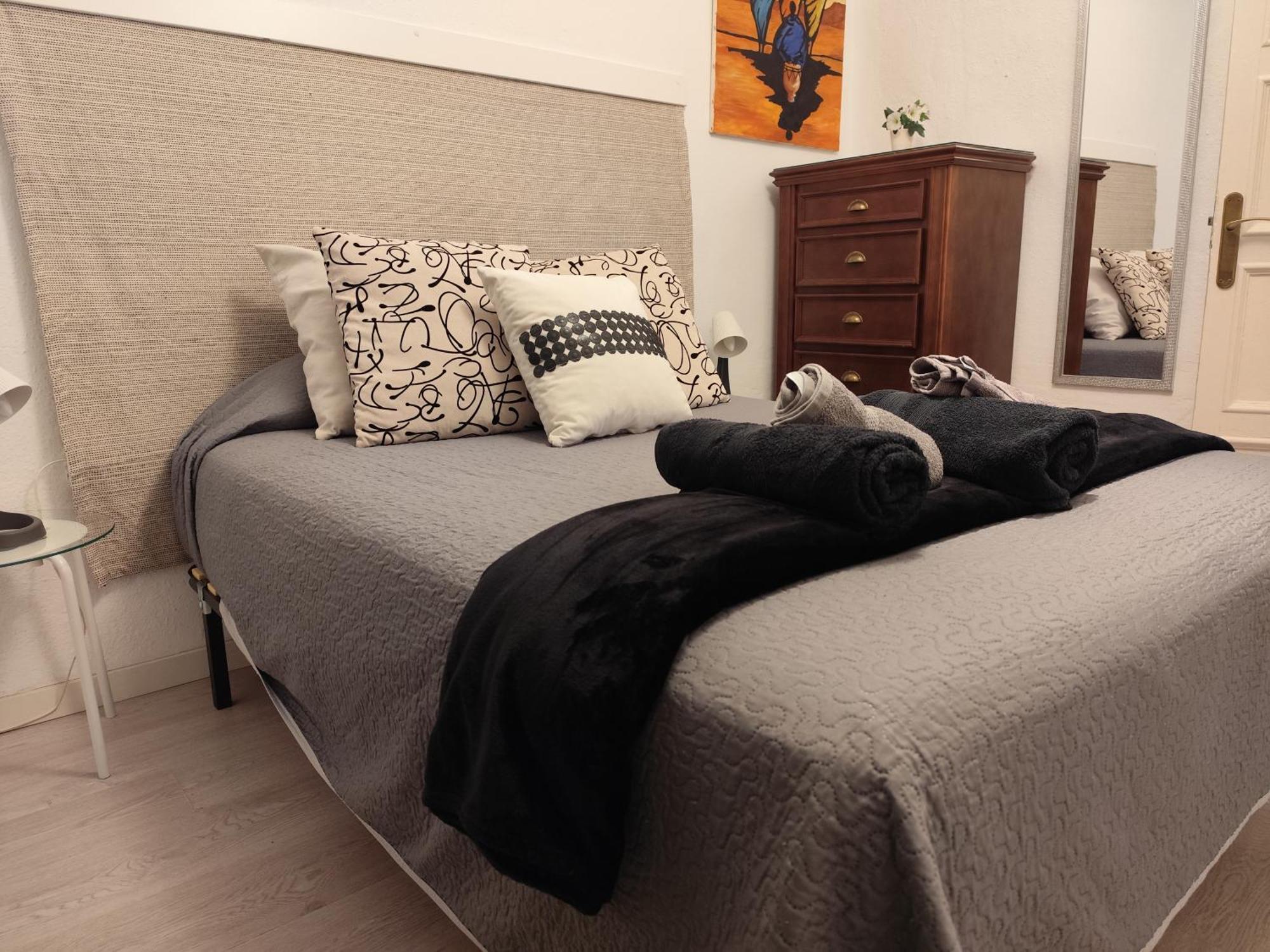 Fabulosa Casa Del Arbol Malaga Ngoại thất bức ảnh
